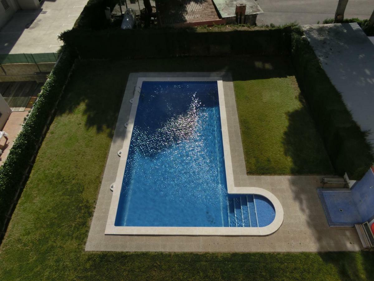 Apartamento Vistas Mar Y Piscina Miami Playa Bagian luar foto